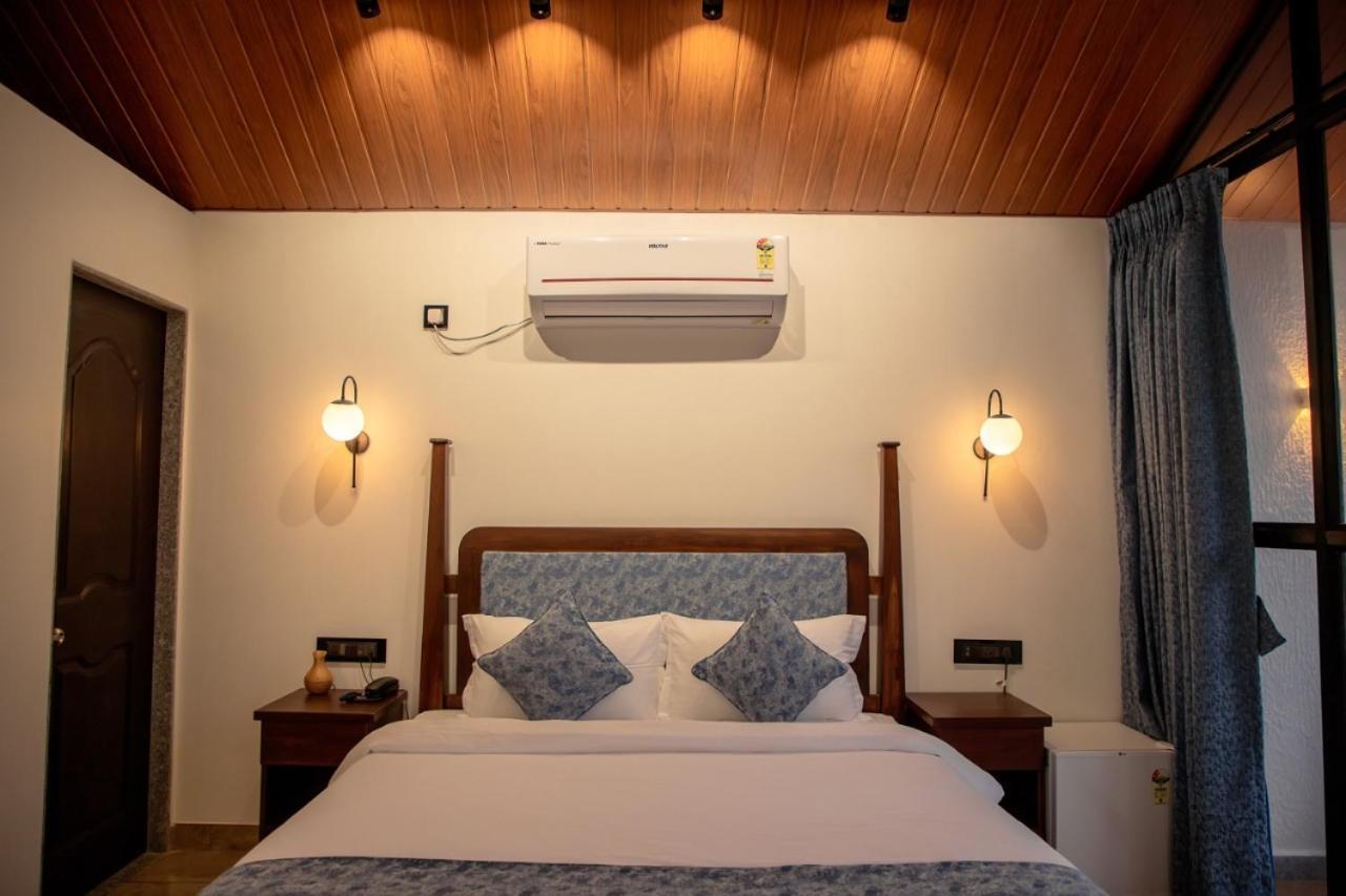 White Sand Beach Resort Kondivali Dış mekan fotoğraf