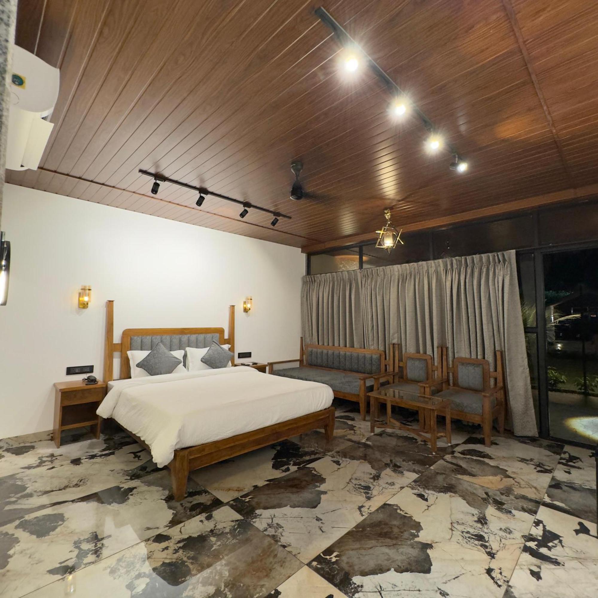 White Sand Beach Resort Kondivali Dış mekan fotoğraf